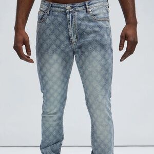 JEWELED  STACKED SKINNY JEANS. NEVER WORN TAGS ON!!